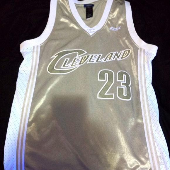 Silver Cleveland Cavaliers Limited Edition LeBron James Jersey - Picture 1 of 6